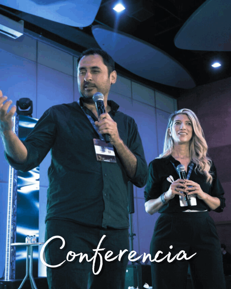 conferencia Familias que Vuelan